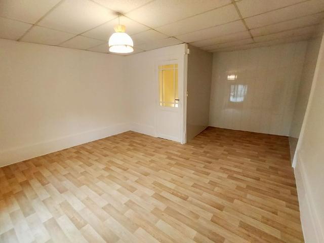 MAISON T3 74m² CHAROLLES