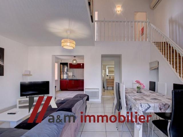 Maison T3 77 m² meublée, avec jardin privatif, piscine privative et une place de stationnement extérieure Châteauneuf les Martigues 13220