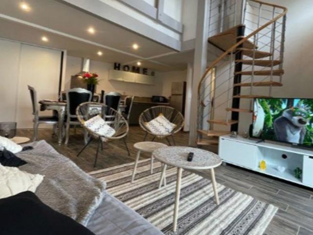 Maison T3 80 m² 1500 avec jardin