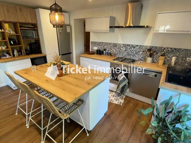Maison T3 92m2 Avec Garage, Jardin De 466m2, Climatisation. 92m² Aucamville