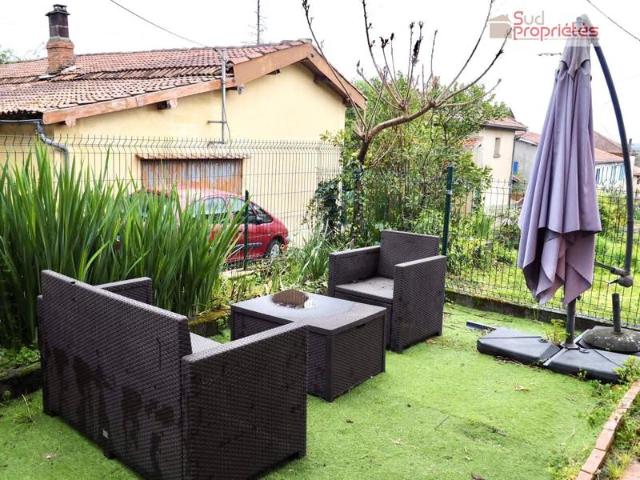 Maison T3 avec dépendances et jardin