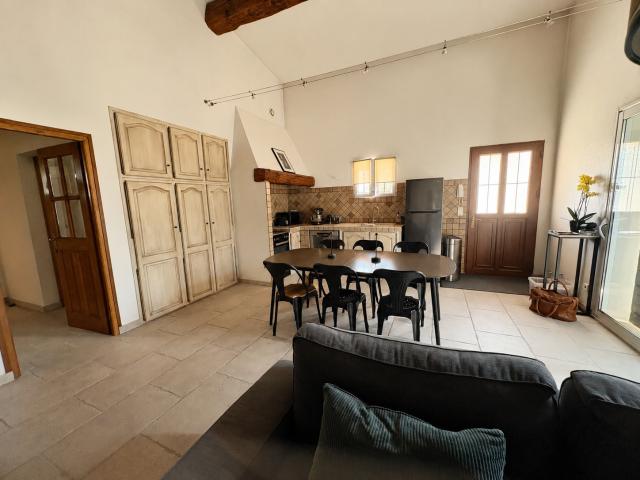Maison T3 Mallemort 1400€ CC