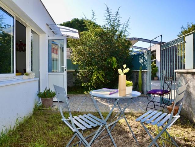 Maison T3, plain pied, jardin, stationnement, Caudéran Centre