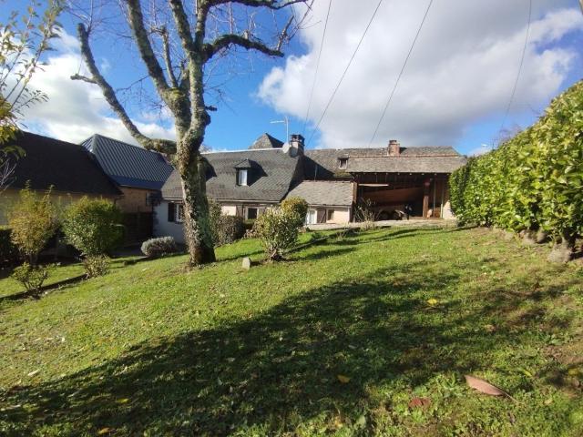Maison T3 Villecomtal + terrain plat de 410 m² 70m² Villecomtal
