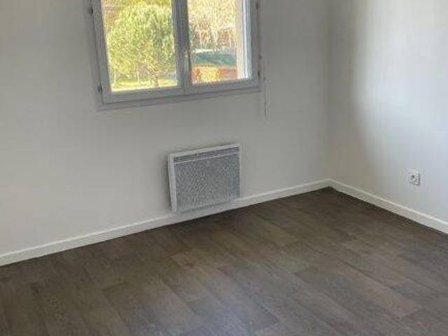 Maison T4 75 m² 900 € avec garage