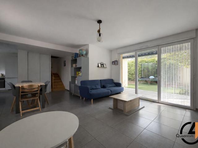 Maison T4 85 m2 avec Jardin et Parkings