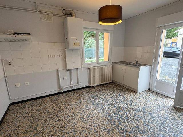 Maison T4 85m² avec terrasse et garage