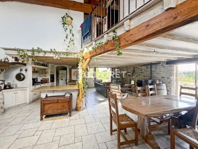 Maison T4 CHAMPIS à louer