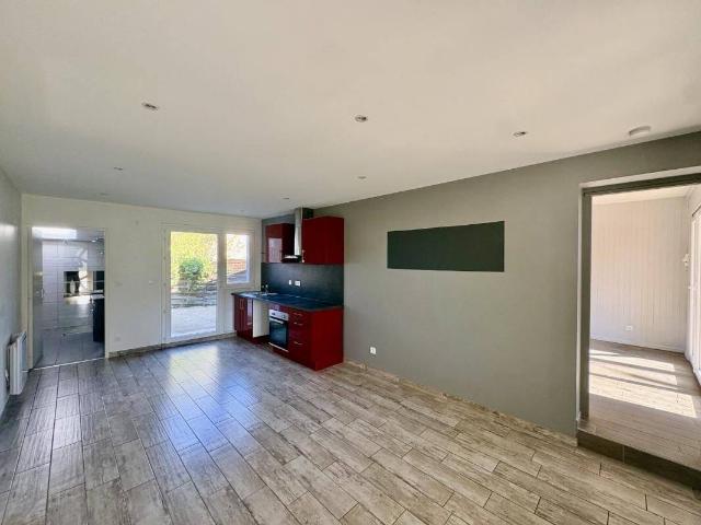 MAISON T4 A LOUER A ROANNE PARC DES SPORTS