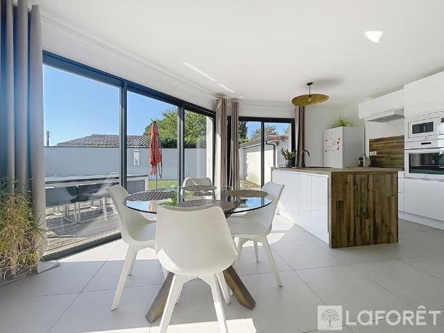 Maison T4 AMBARES ET LAGRAVE à louer