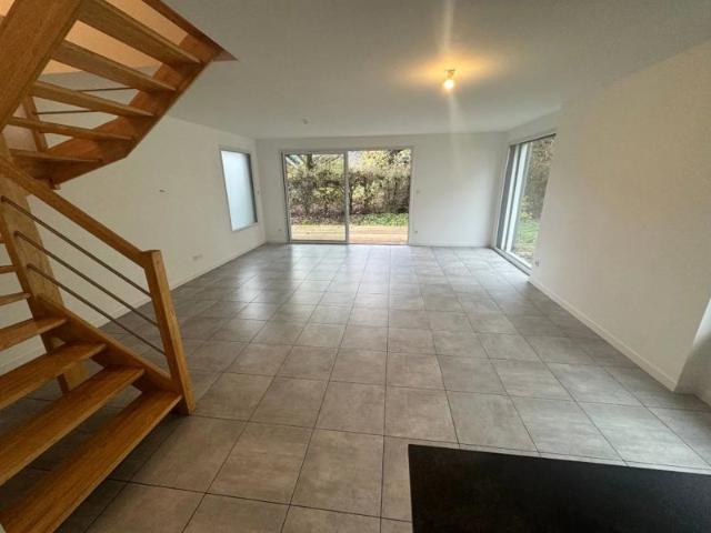 MAISON T4 AMPHION LES BAINS