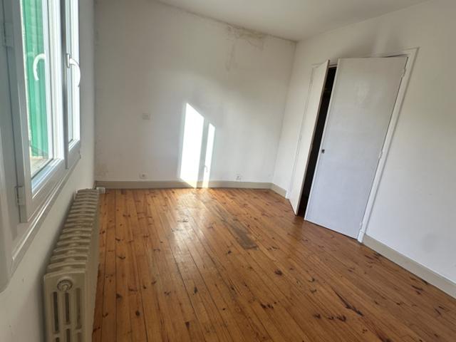 Maison T4 avec atelier