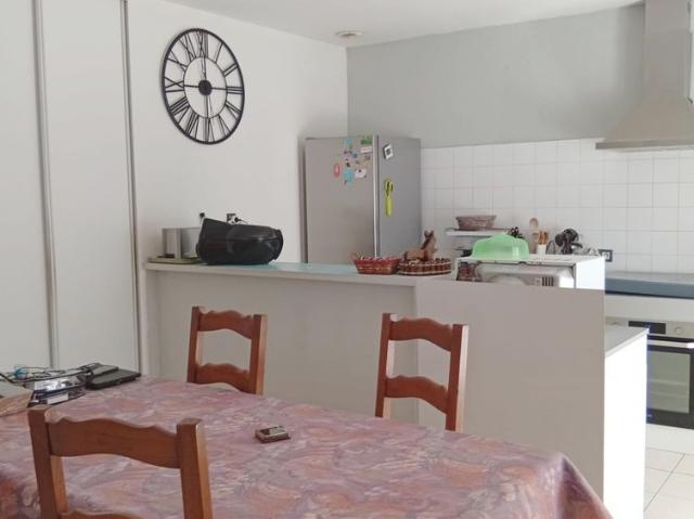 MAISON T4 avec Garage et Jardin à BENAGUES