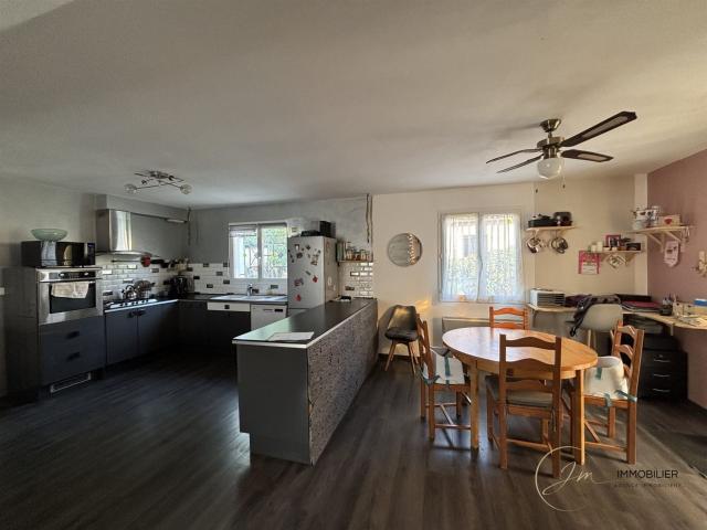 Maison T4 avec garage, jardin, terrasse couverte et vue sur. 99m² Saint Bauzille de Putois