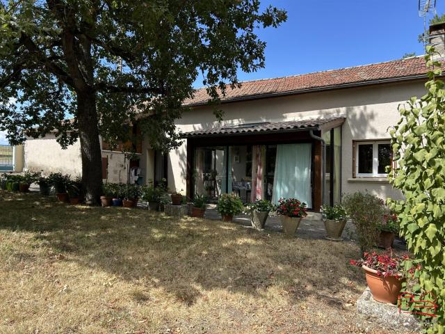 Maison T4 avec jardin, dépendances et garage 91m² Saint Robert