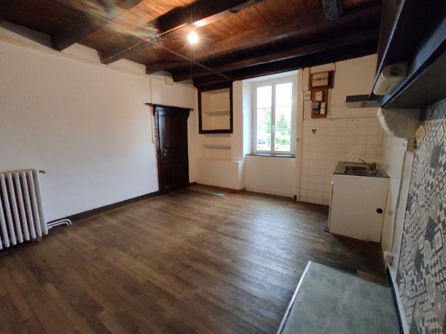 MAISON T4 AVEC JARDIN ET GARAGE