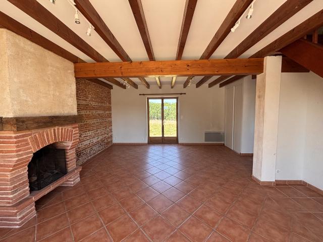 Maison T4 dans corps de ferme CORNEBARRIEU secteur campagne Route de Pibrac
