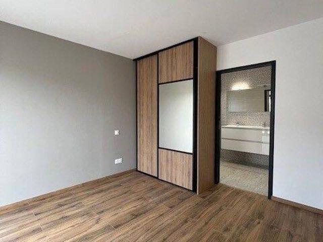 MAISON T4 DANS RESIDENCE SECURISEE