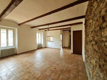 Maison T4 de 108 m² avec cour privative en Centre ville d'Alès