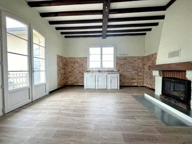 Maison T4 de 117 m² avec garage et jardin