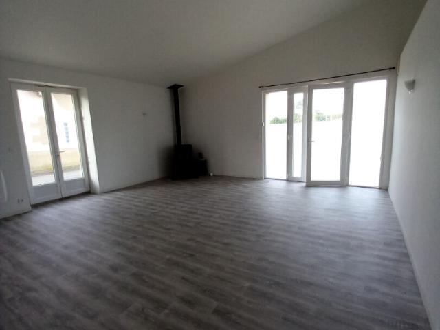 Maison T4 de 111.65m2 à Gaillan en Médoc