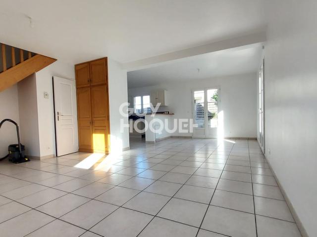 Maison T4 de 89 m² sur 400 m² de terrain