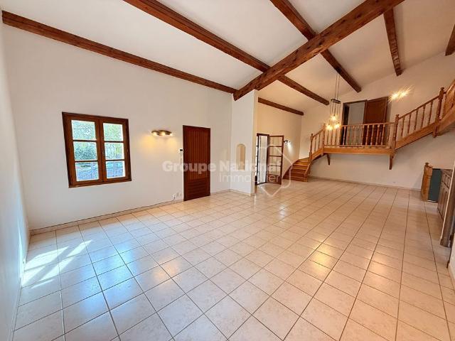 MAISON T4 PERNES LES FONTAINES 175 M² AVEC JARDIN CLOS
