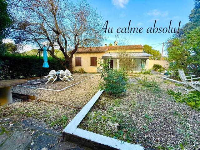 Maison T4 plain pied au Brusc avec atelier sur 1685m2