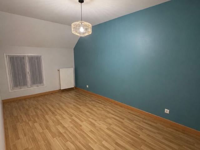 Maison T4 près de CHAUMES EN BRIE à louer