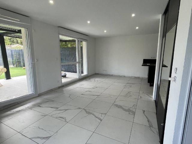 MAISON T4 VILLEFONTAINE