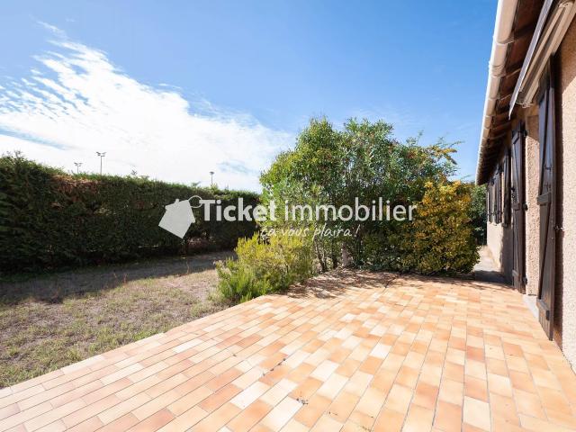 MAISON T5 101 m2 AVEC GARAGE, TERRAIN DE 600m2, SUITE PARENTALE.