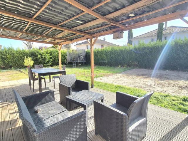 Maison T5 110m2 4 chambres terrain clos 500m2 Chalon sur Saône