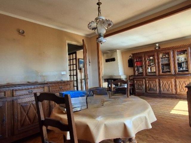 MAISON T5 113M2 ONET LE CHÂTEAU