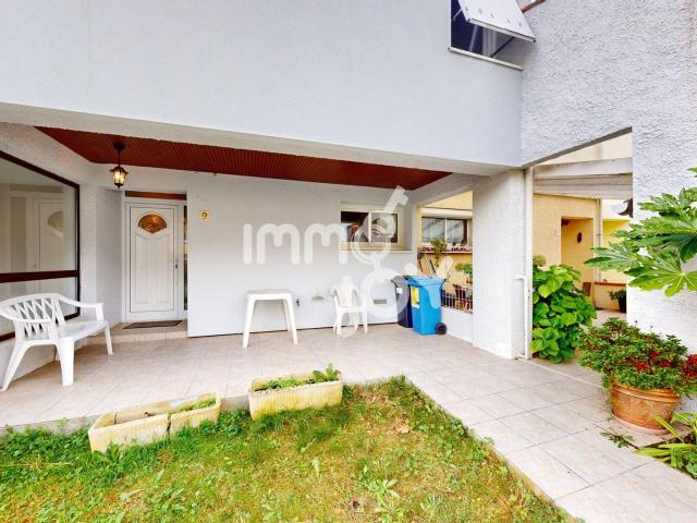 MAISON T5 4 CHAMBRES 96 m2 avec jardin et garage