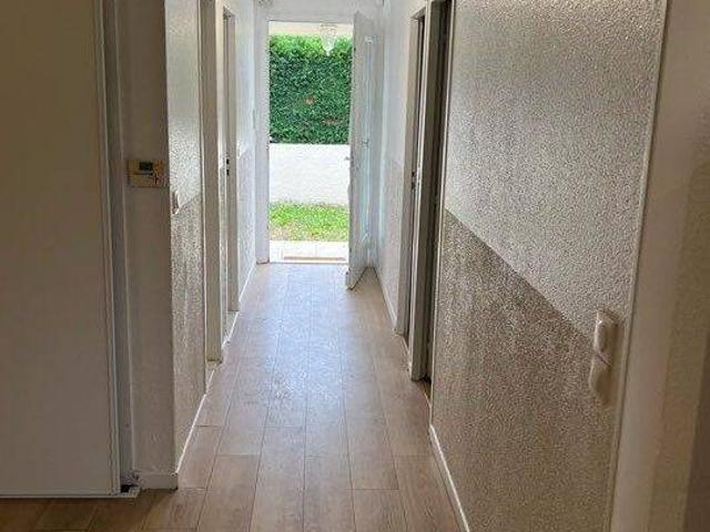 Maison T5 90 m² 1175 € avec jardin