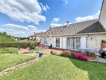 Maison familiale 4 chambres possibles vie de plain pied jardin clos
