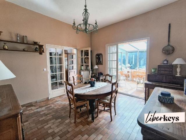?Maison T5 + garage Quartier Le Pigeonnier, proche Route d. 121m² Le Pontet