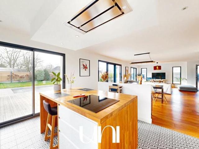 Maison T5 de 155,21 m² à Thue et Mue