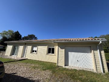 MAISON T5 DE PLAIN PIED AVEC GARAGE ET JARDIN