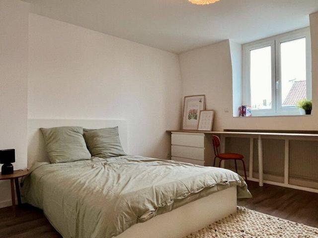 Maison T5 entièrement meublée