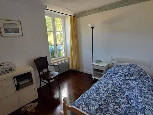Maison T5 LA CELLE LES BORDES à louer