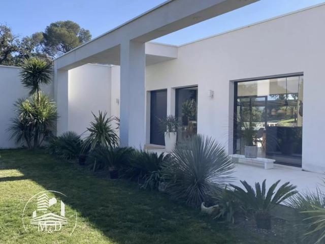 MAISON T5 LACROIX FALGARDE