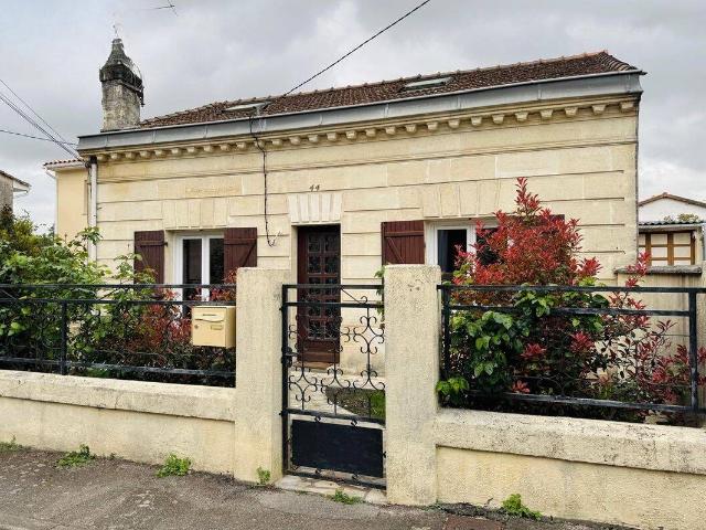 Maison T6 86 m² 1210 € avec jardin/parking/garage