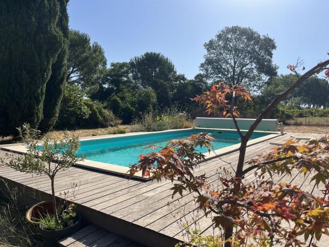 Maison T6 et Piscine sur Grande Parcelle Boisée 140m² Saint André de Sangonis