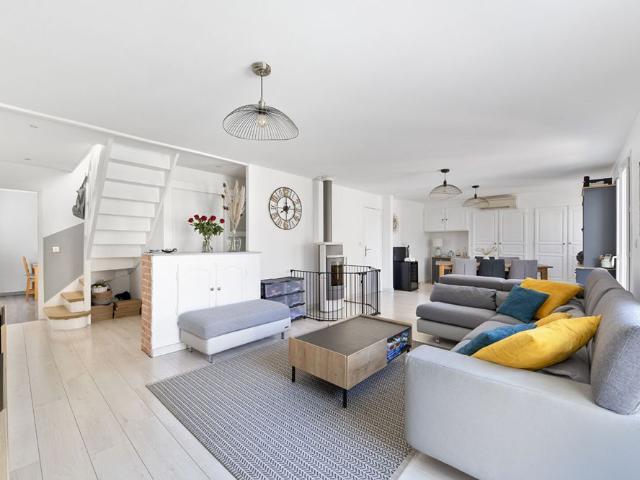 Maison T6 FENOUILLET à louer
