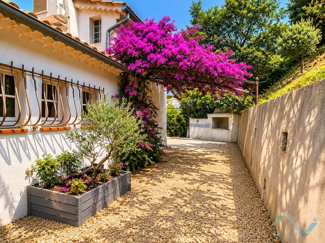 Maison T6 La Californie Garage Piscine 136m² Carqueiranne