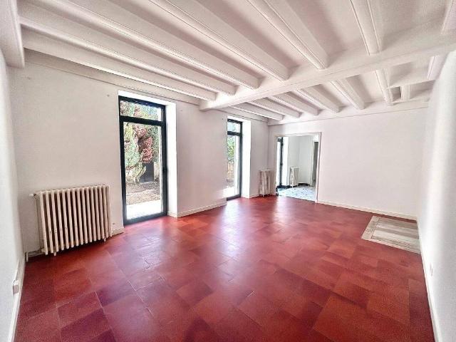 Maison T6/ Rue Combe des Dames