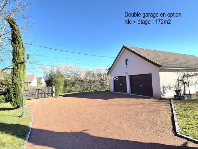 Maison T7 209m2 véranda garages dépendances