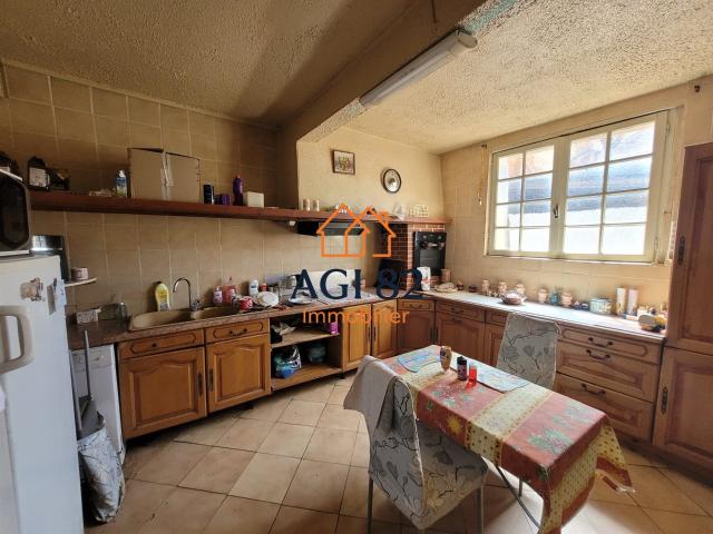 Maison T7 divisible avec cour 179m² Castelsarrasin