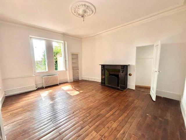 Maison T7/ RUE ALBERT PESTOUR